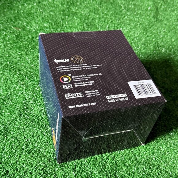 Stephen Curry Warriors smALL-STARS Minis Extremely Rare White Color Variant NEW - Picture 6 of 9